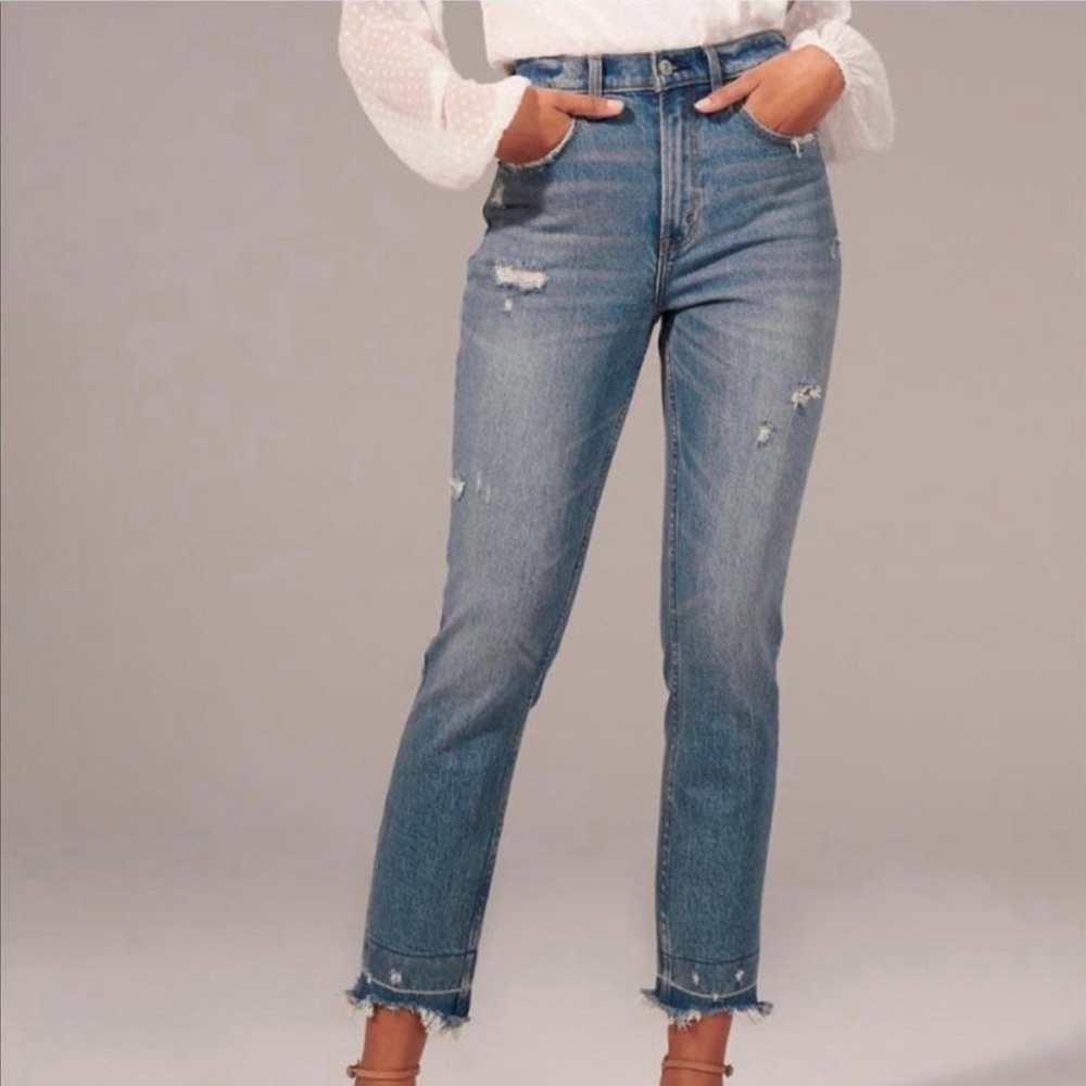 Abercrombie Curve Love High Rise Mom Jeans